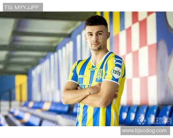 以足球巨星胖为核心探讨运动员体型与竞技状态的关系与挑战